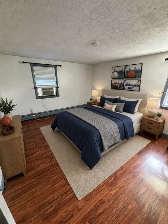 Rooms in 4BD 2BA House with Fenced Backyard - Bedroom 2