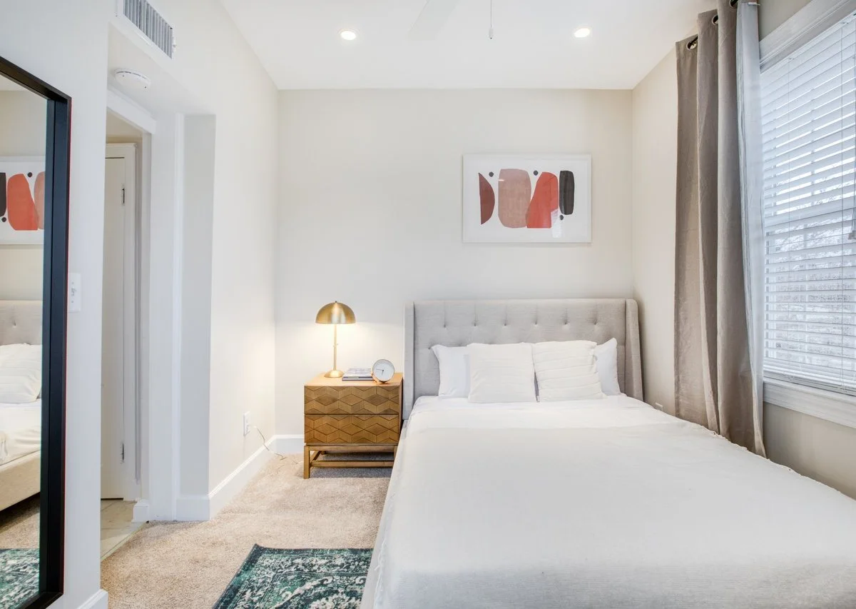 Private room in Barney Circle