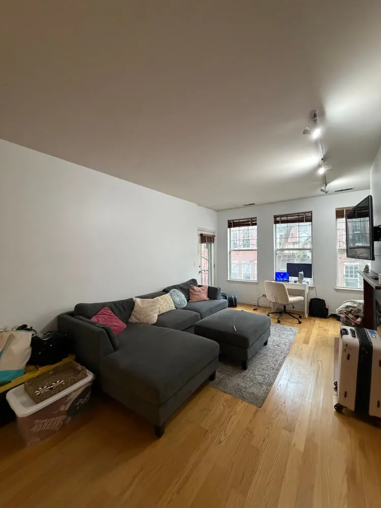 Spacious 2b/2b in Old Town