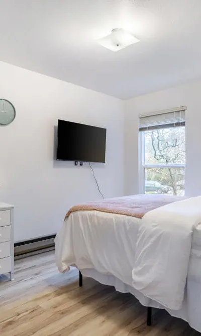 Deluxe Large Room in Seattle – Queen Anne