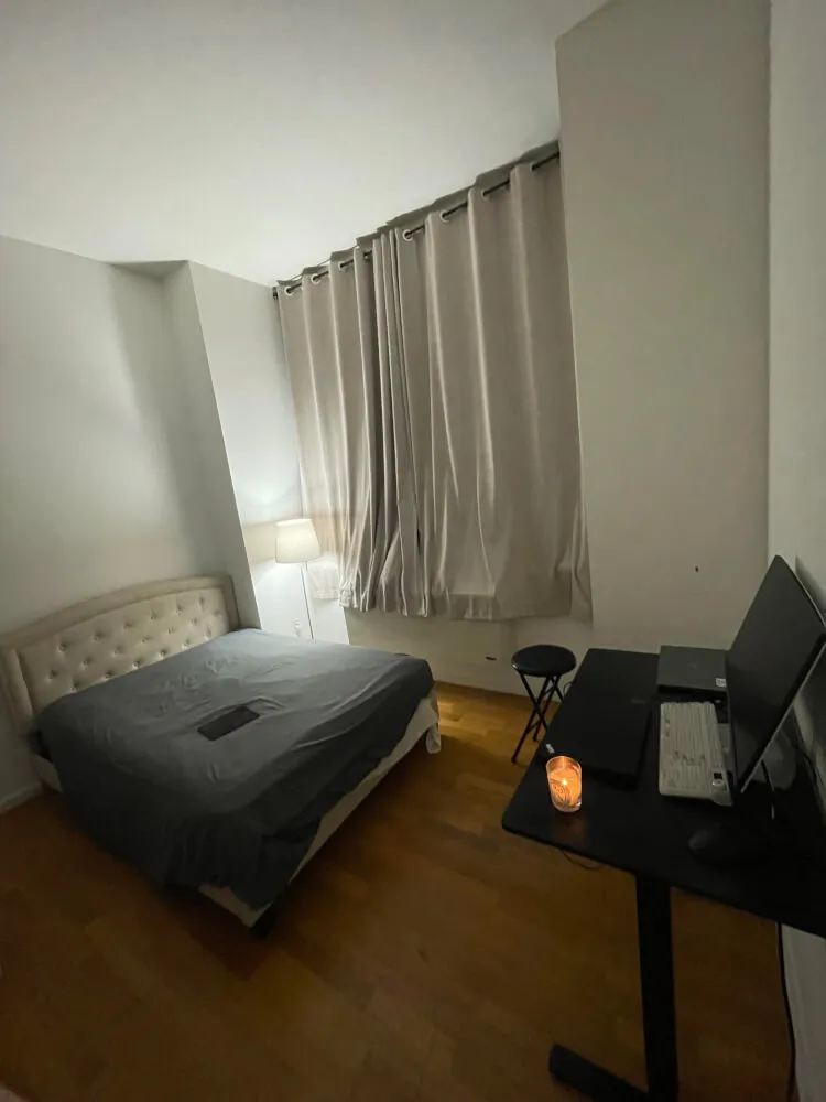 NYC Midtown West Luxury Condo Living Room Sublease (Floor-to-Ceiling Divider) | Free Breakfast & Shuttle | Below Market Price
