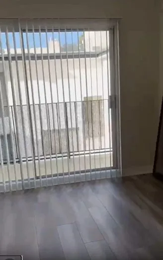 Affordable Private Bedroom in West Hollywood | 2B2B Apartment