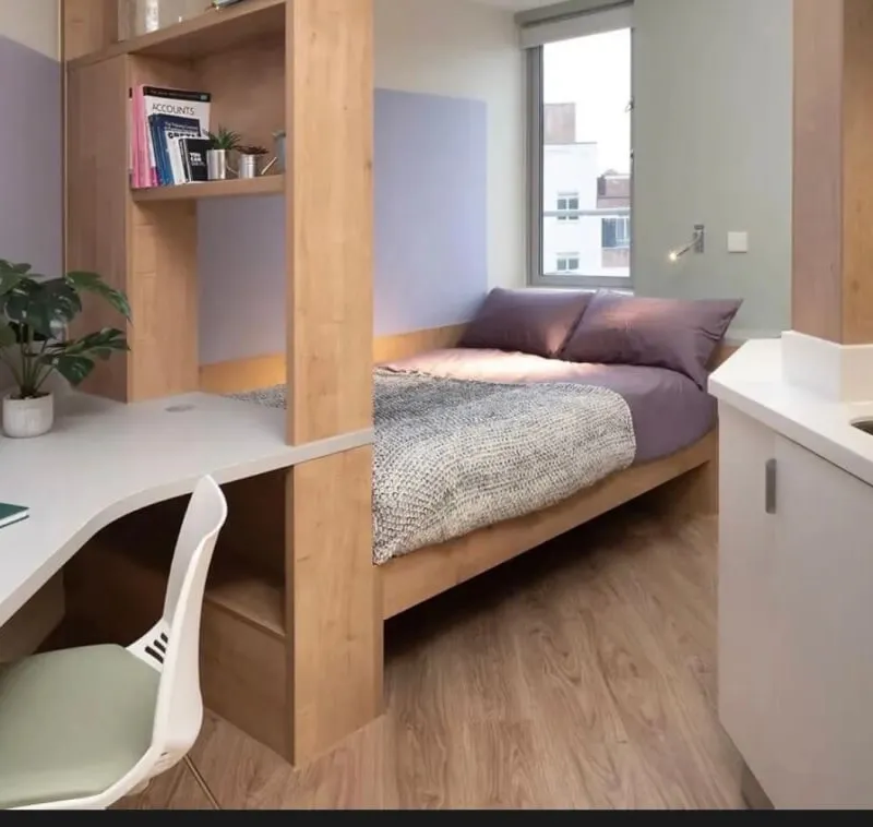 Cozy studio room in student accommodation