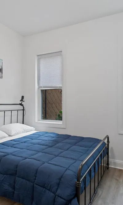 Cornelia — Economy Private Bedroom