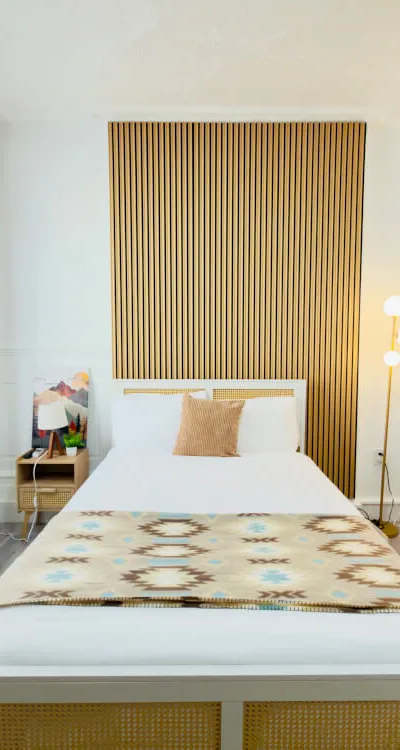 Studio w Private Shower in the Upper West Side (A207-17)