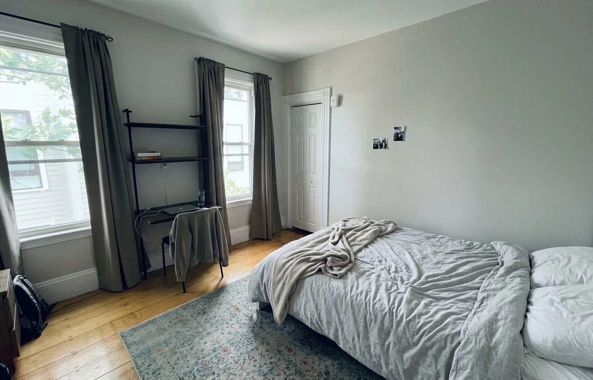 Private room in The Port
