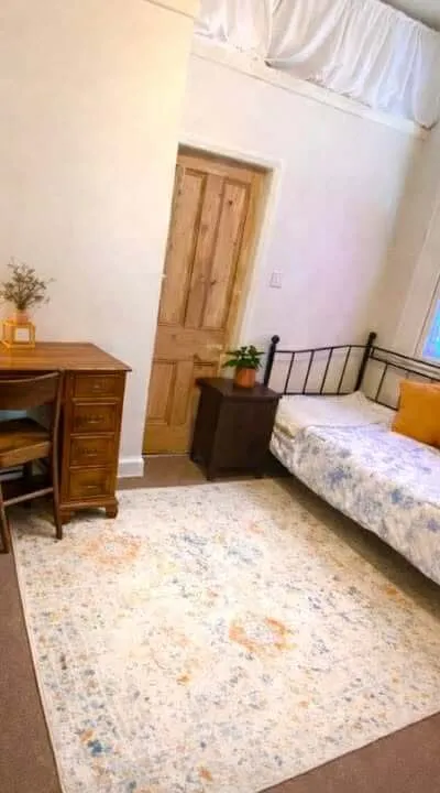 Lovely warm room in SE264Ab
