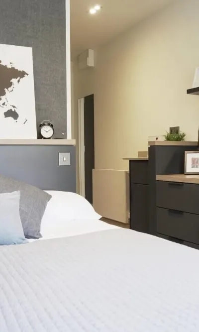 London Student Accommodation Lease Transfer | Vita Student Lewisham Exchange | Fully Furnished Studio + Private Ensuite & Kitchen | Free Breakfast & Housekeeping | Near UCL / KCL | 2026.09.05 – 2027.07.10