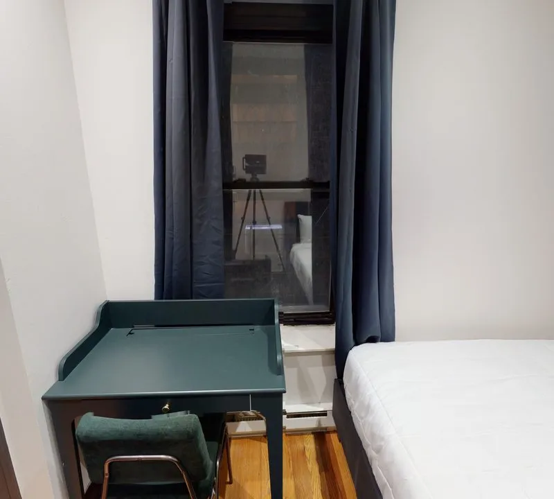 Private room in New York