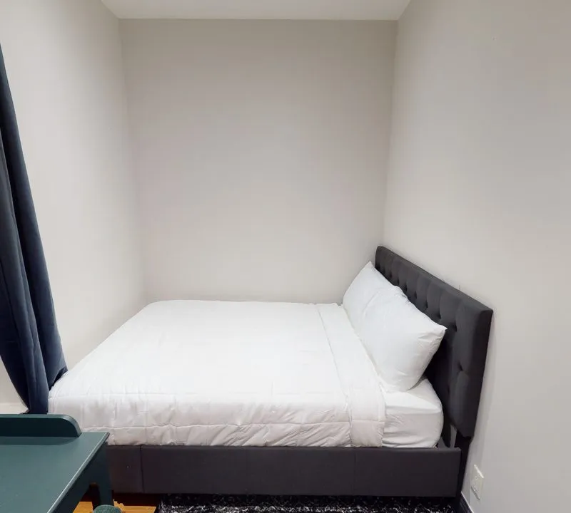 Private room in New York