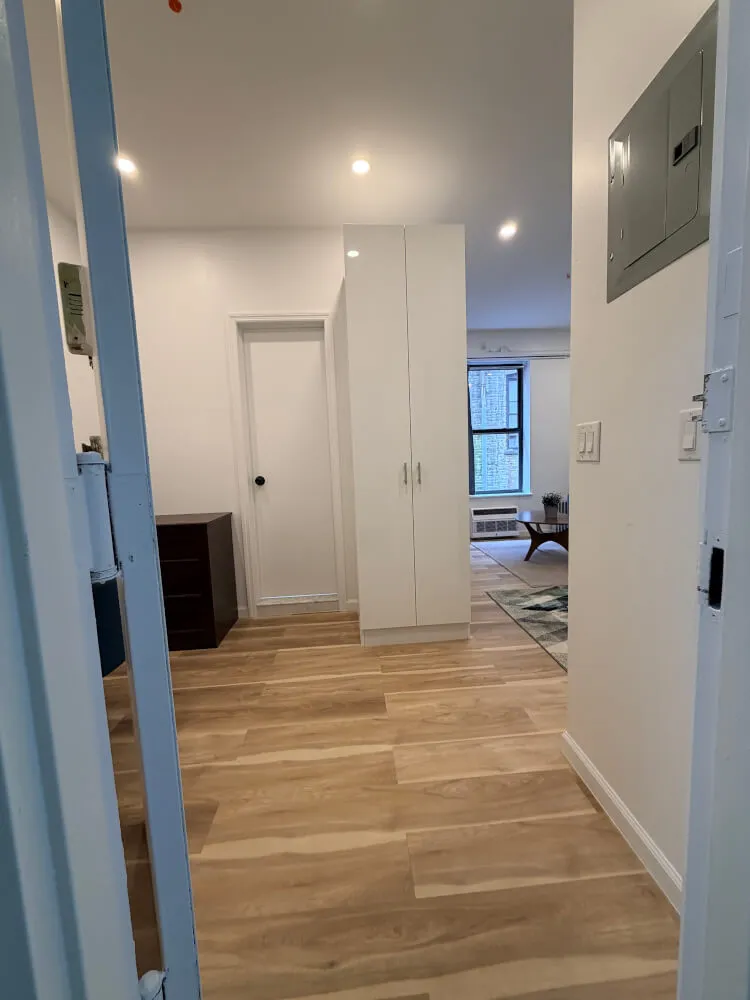 Beautiful Studio in UWS in Elevator Building