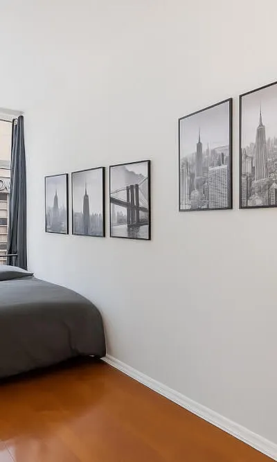 Broadway Collection (712)