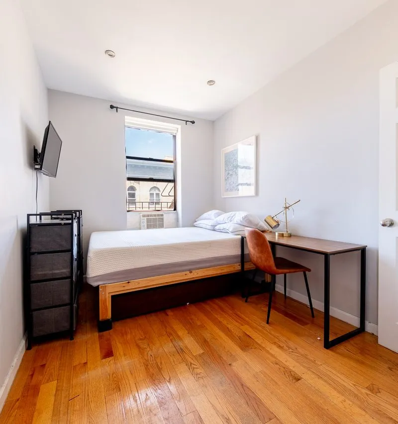 Private room in New York