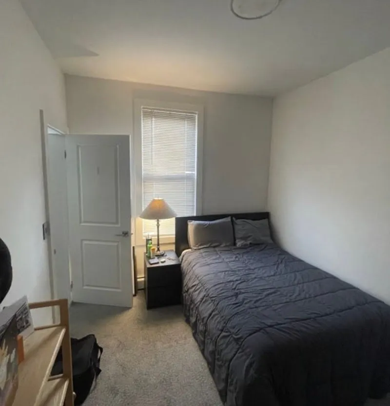 Spacious Room in Modern Apartment