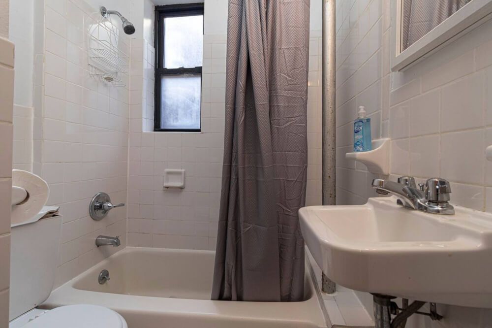Private room in Houston