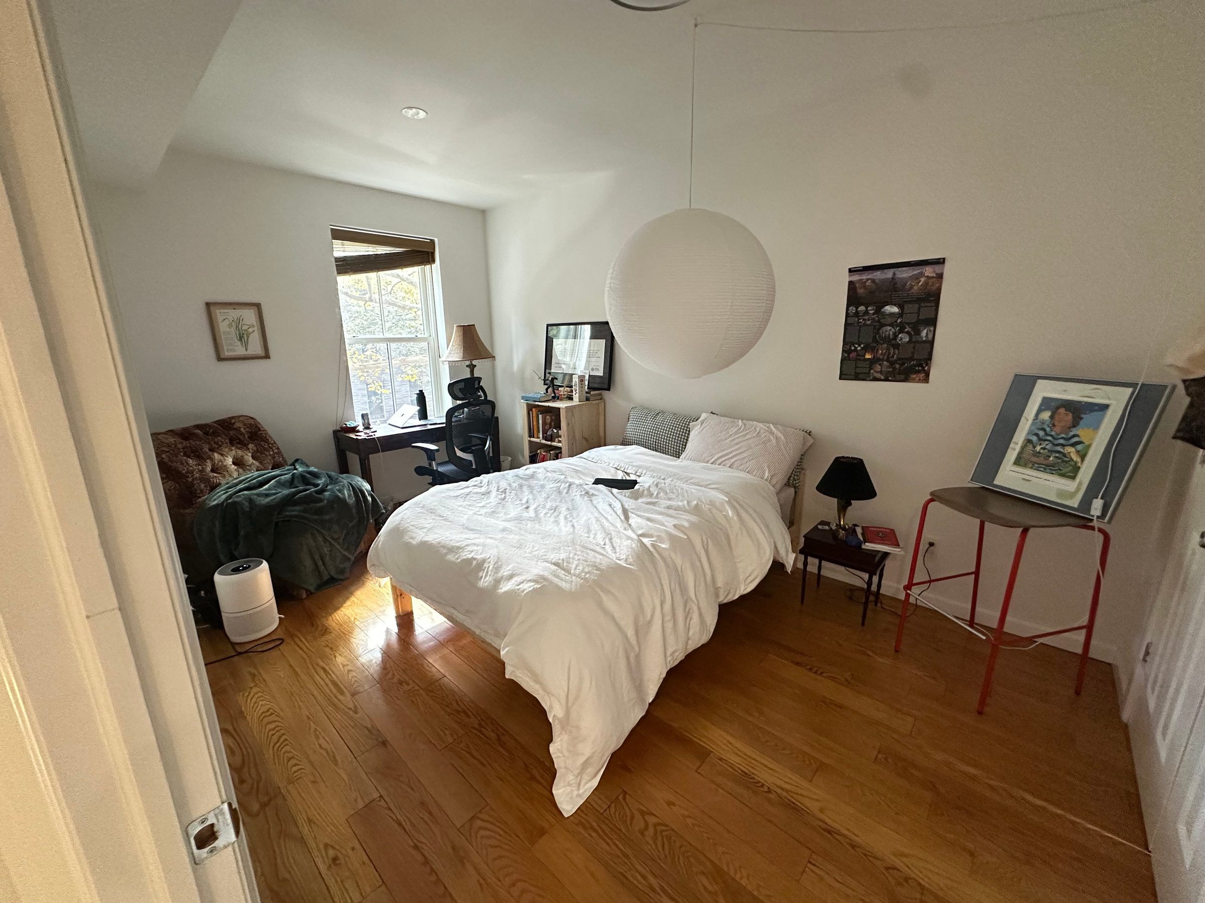 Beautiful 2B1B in Greenpoint, Brooklyn (Room or Whole Apt) - Bedroom 1