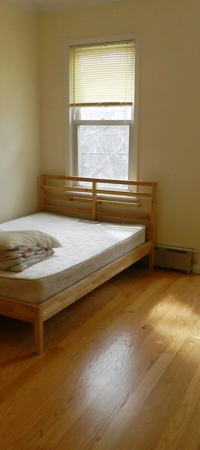 Room in Astoria!