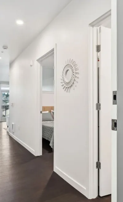 MODERN 1-BEDROOM WITH LAKE UNION VIEWS, ROOFTOP LOUNGE, KAYAKS & BIKE STORAGE