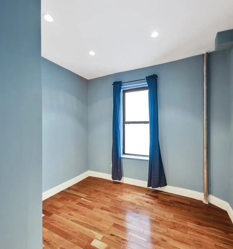 Private room in New York