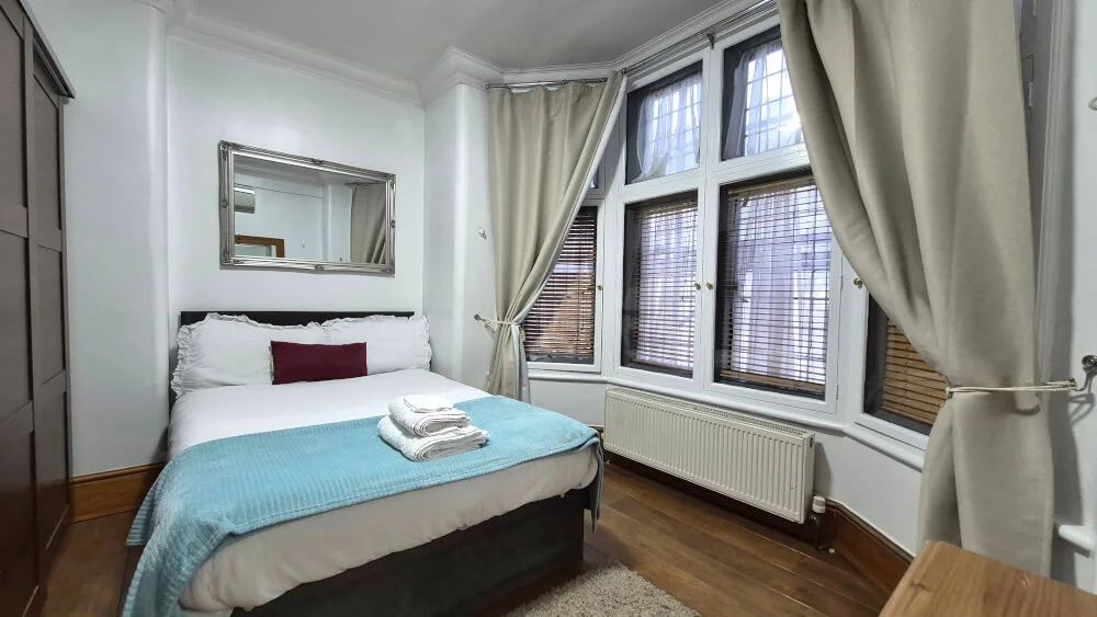 Lovely Double Bedroom near St James, Piccadilly