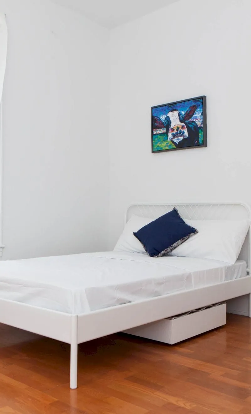 Furnished private room in Upper West Harlem apartment