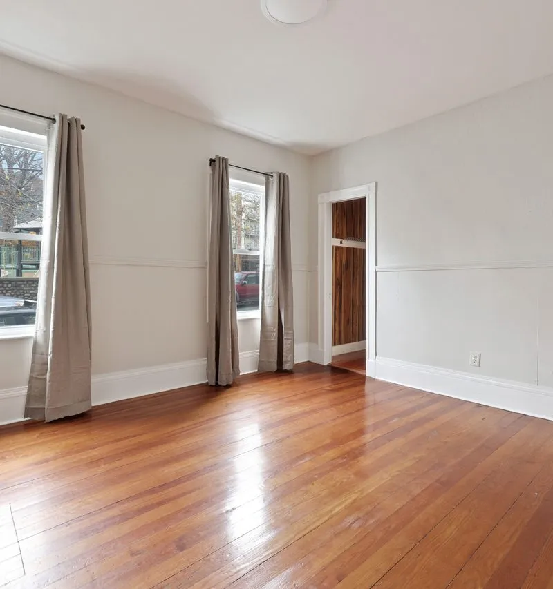 Private room in Spring Hill
