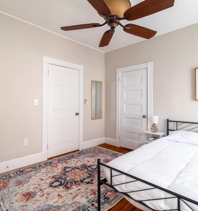 Private room in Central Village