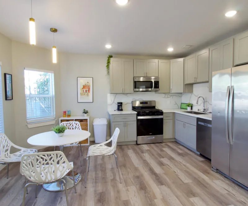 Comfortable Co-Living at 1187 34th St | Private Rooms Near Emeryville