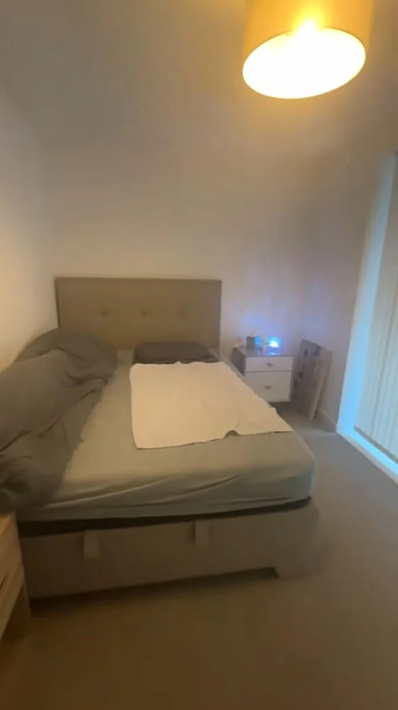 Short-Term Room Rental Near Woolwich Station, London | Balcony | Move-In Ready