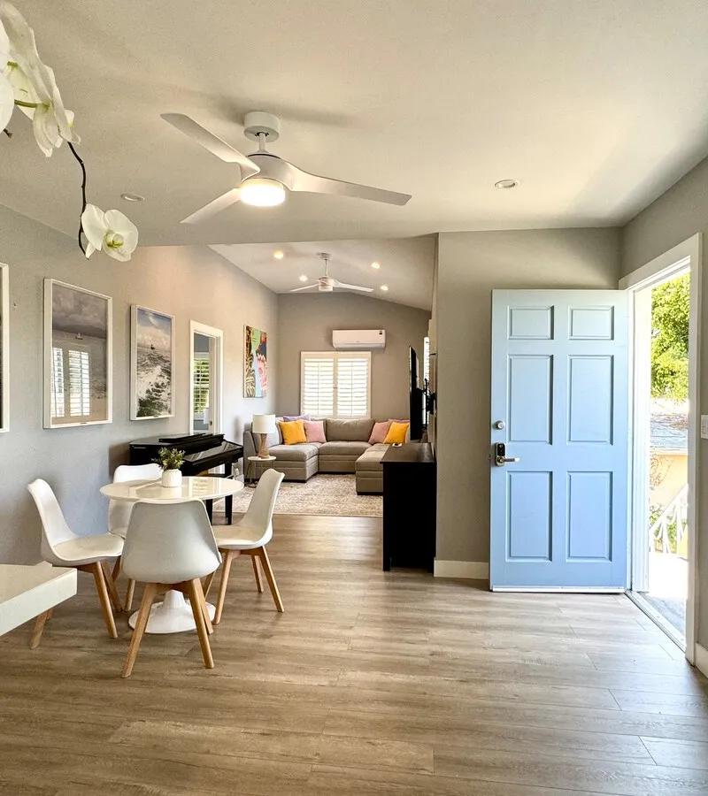 Home in Santa Monica · 2 bedrooms · coastal art gallery