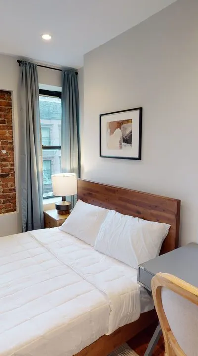 Private room in New York