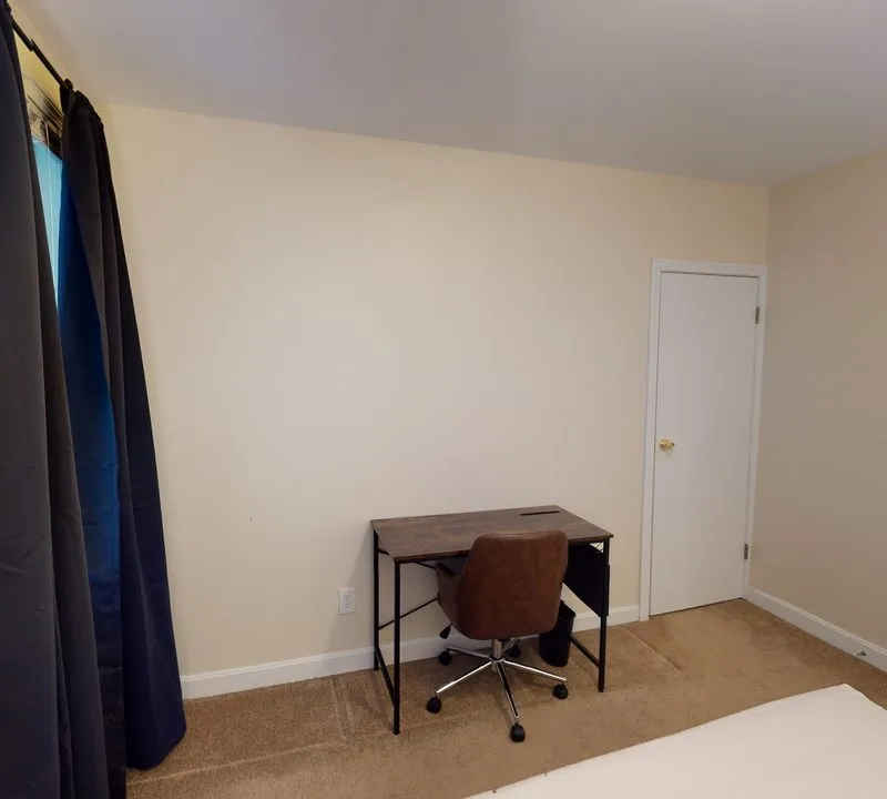 Private room in Wellington-Harrington