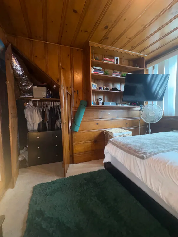 Cozy room in heart of LA near The Grove