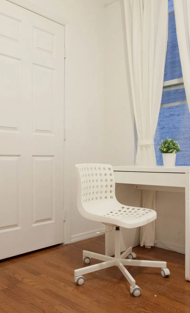 Modern furnished room in Upper West Harlem apartment