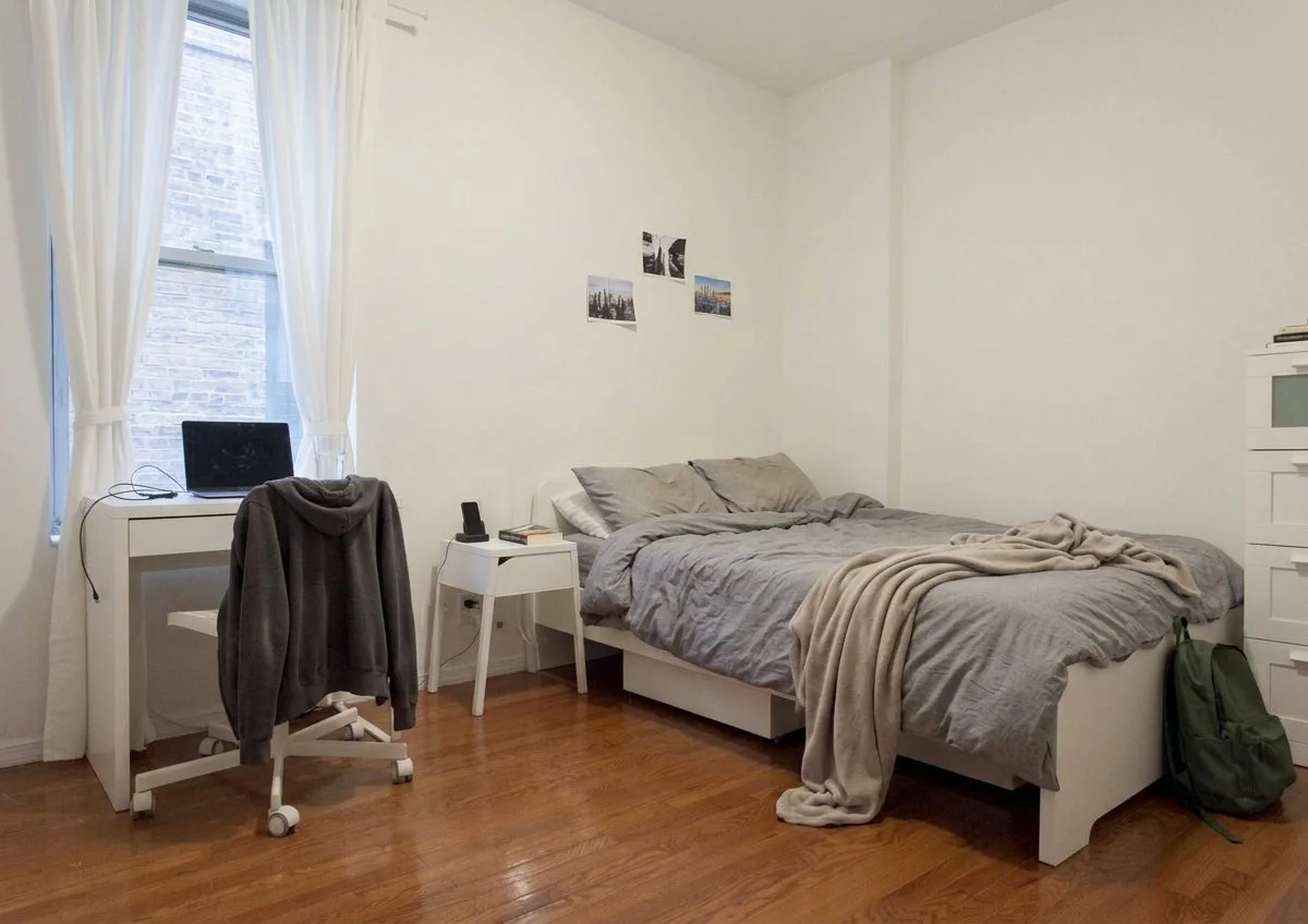 Modern furnished room in Upper West Harlem apartment