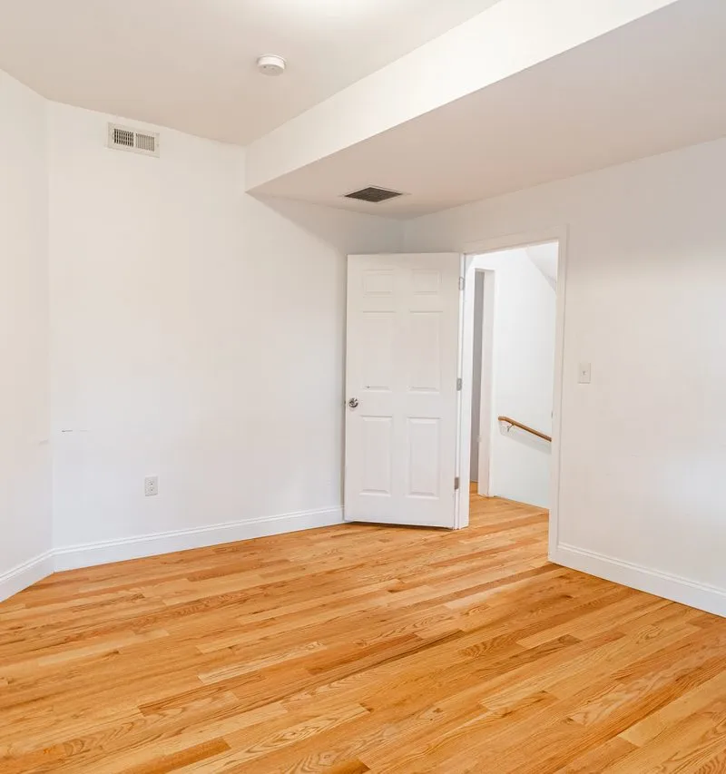 Private room in East Somerville