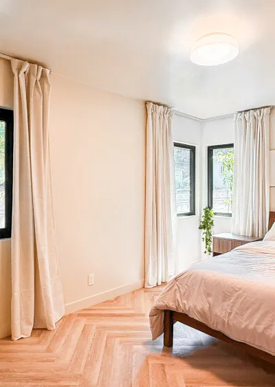 Cozy Hillside Home by Highland Park - Women Only - Bedroom 3