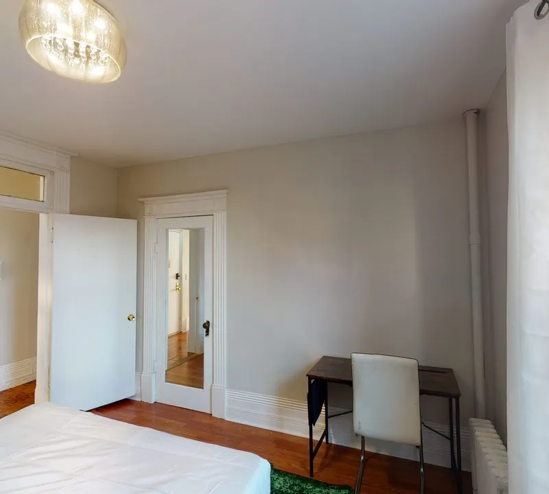 Private room in New York