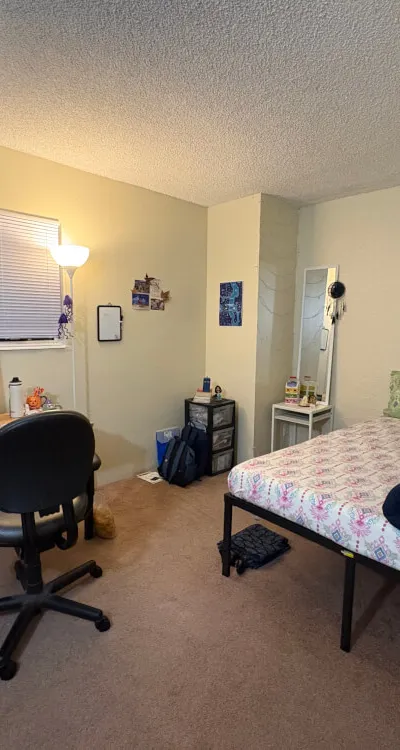 Furnished room in Seattle