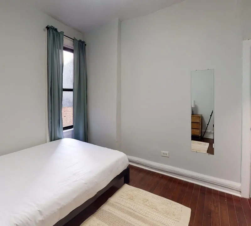 Private room in New York