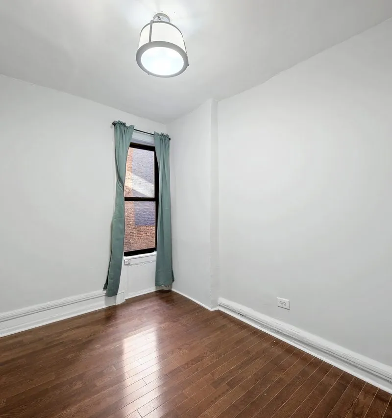 Private room in New York