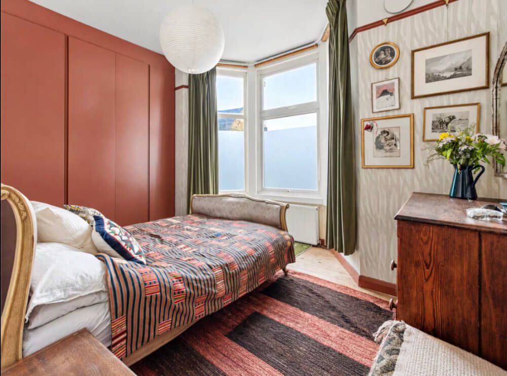 Short Term One Bedroom Flat N15