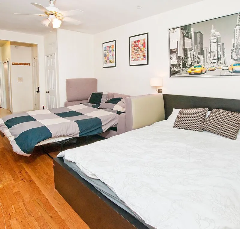 Cozy Studio in the UES (30 days MIN)