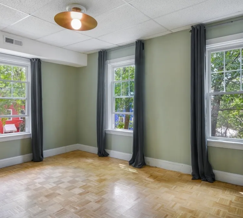 Private room in Riverside