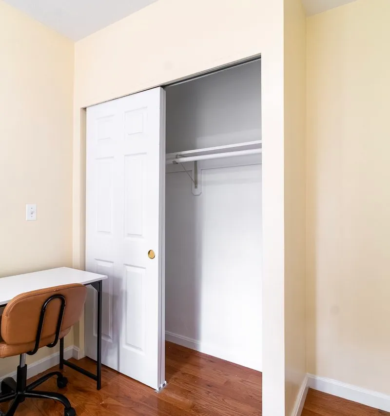 Private room in East Boston