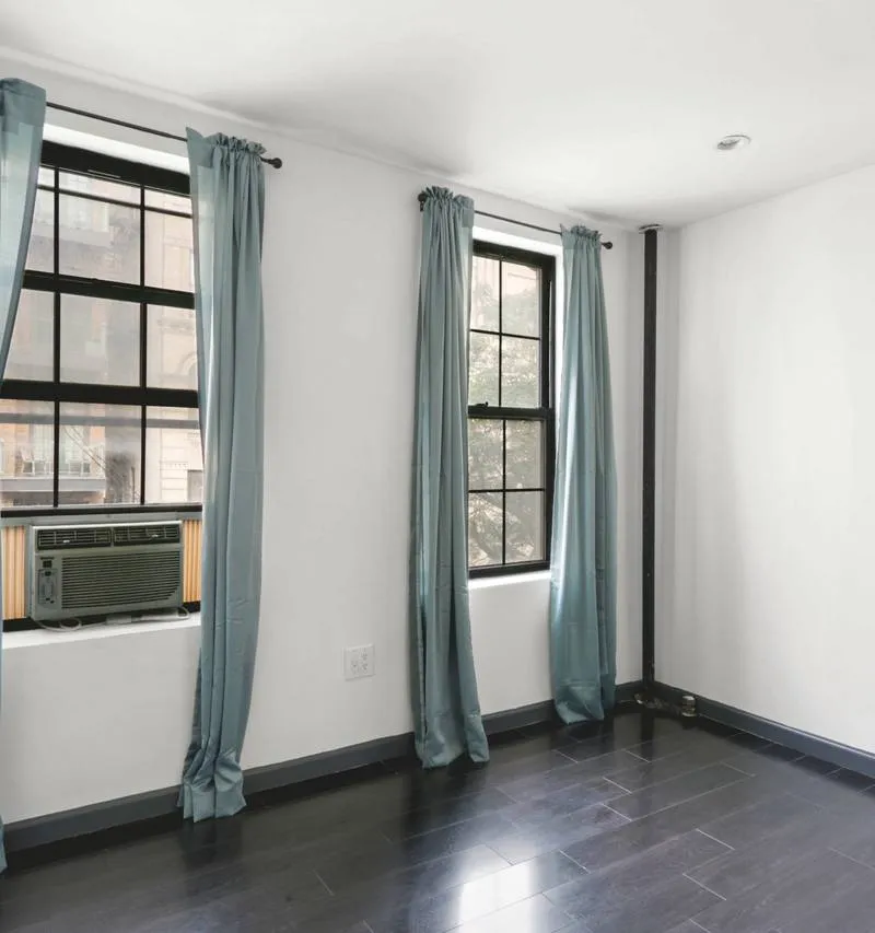 Private room in New York