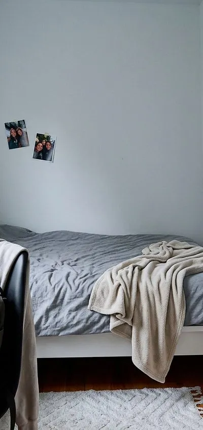 Furnished private room in a Hell’s Kitchen apartment
