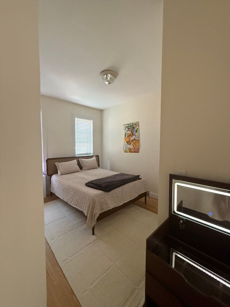 HK’s Spacious Apartment
