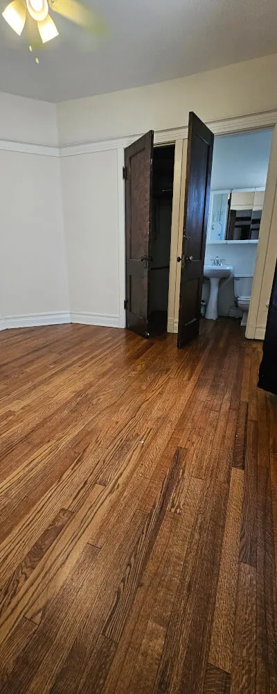 Looking for roommate to share 3bedroom 1.5 bathroom Apartment