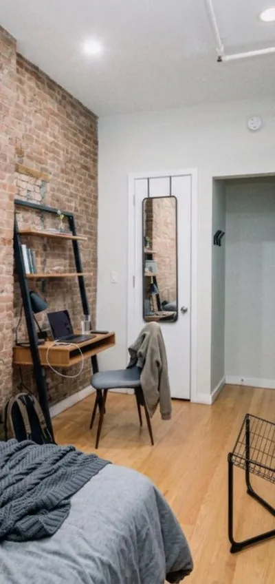 Furnished private room in a Harlem townhouse apartment